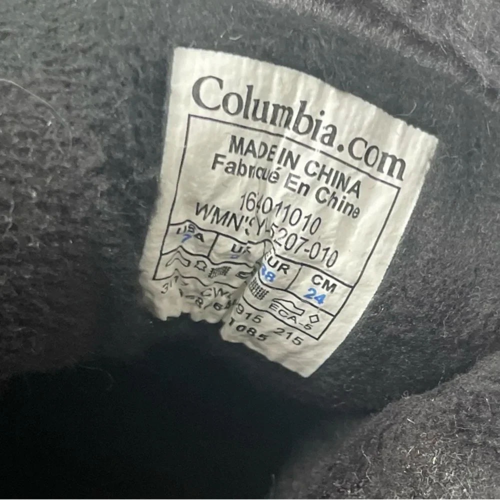 Columbia Women's Black 200 Grams Winter Boots size 7